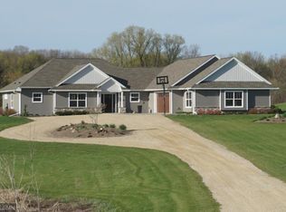 W5605 Us Highway 10, Ellsworth, WI 54011
