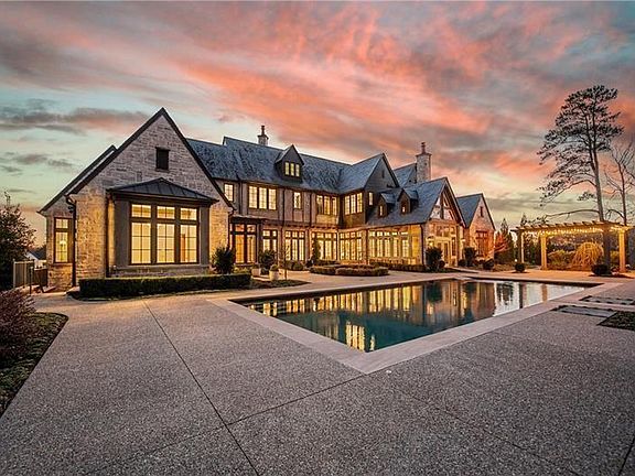 2nd image of 560 Lost River Bnd