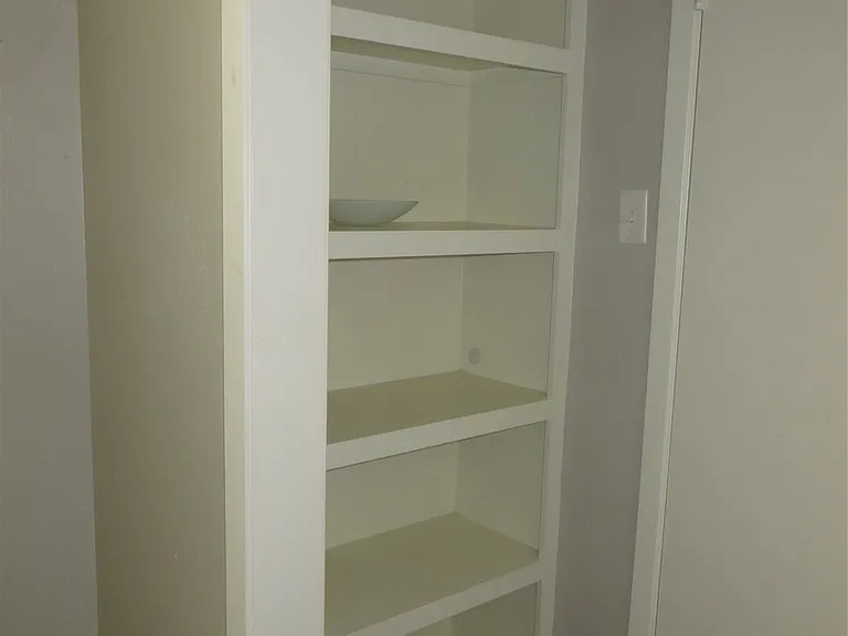 8716 Club House Dr #5 — Photo 5
