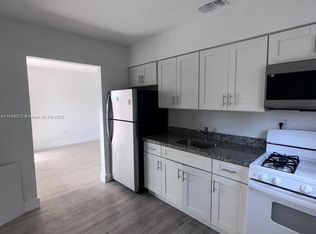 69 NW 35th St APT 3, Miami, FL 33127