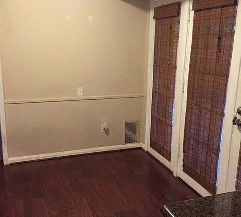 Breakfast nook