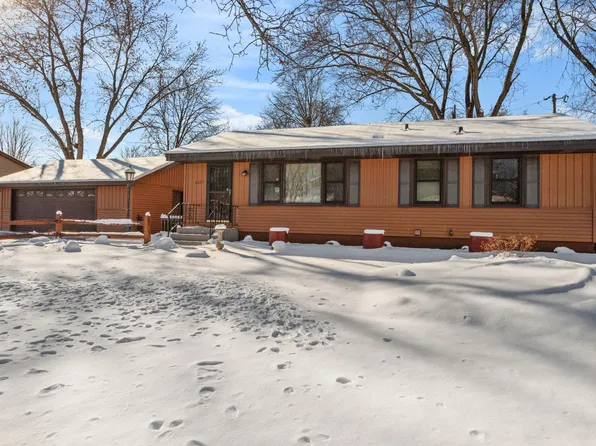 2225 Yellowstone Trl, Minneapolis, MN 55444
