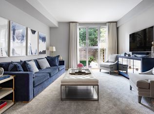 6 Bedford St, New York, NY 10014