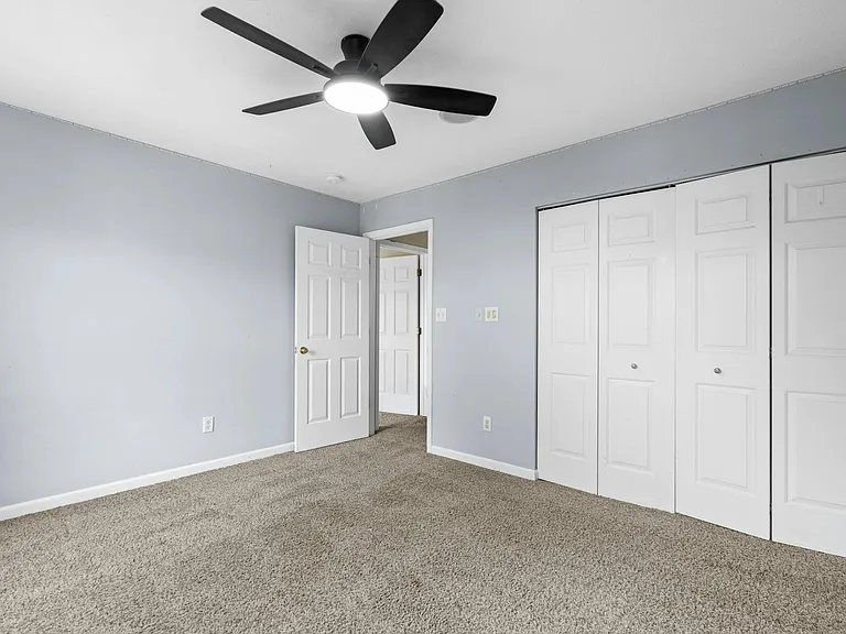 3510 King Edward Way — Photo 30