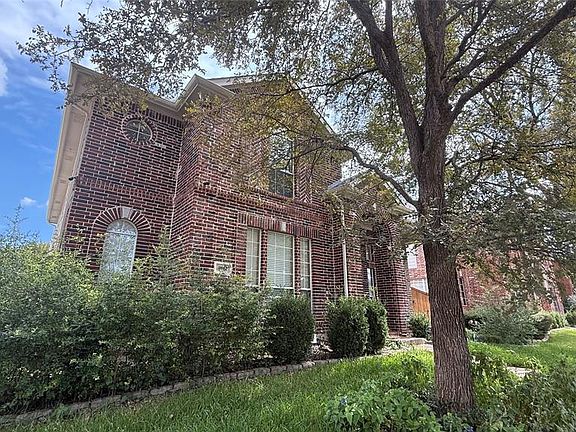3rd image of 8012 Spring Peaks Dr #8012