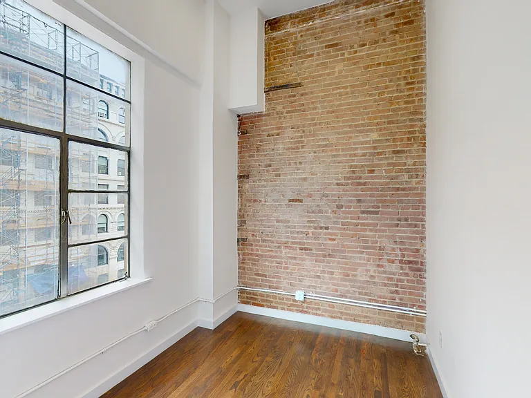 30 E 14th St #5B — Photo 10