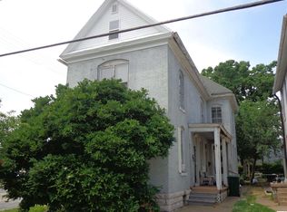 125 N 9th St, Quincy, IL 62301