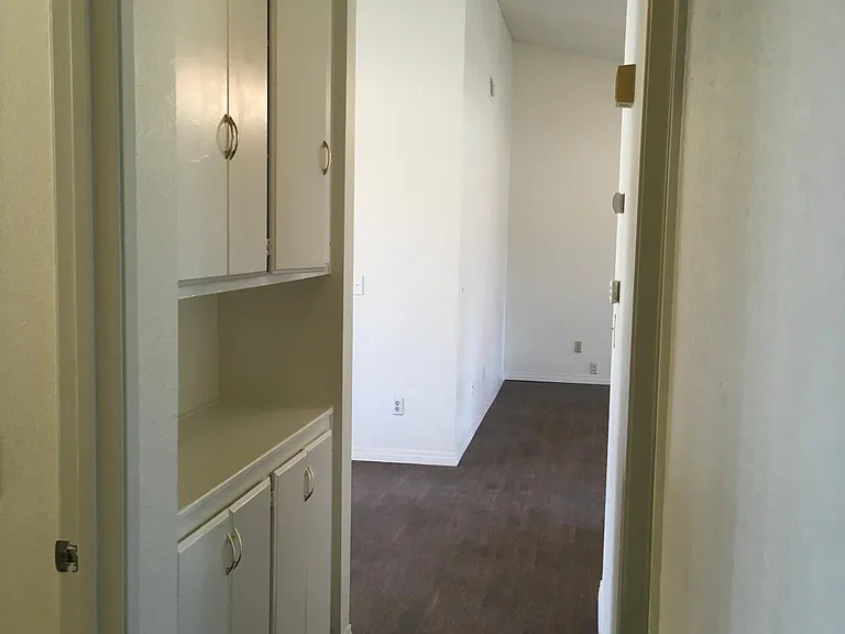 824 Ashley Way — Photo 10