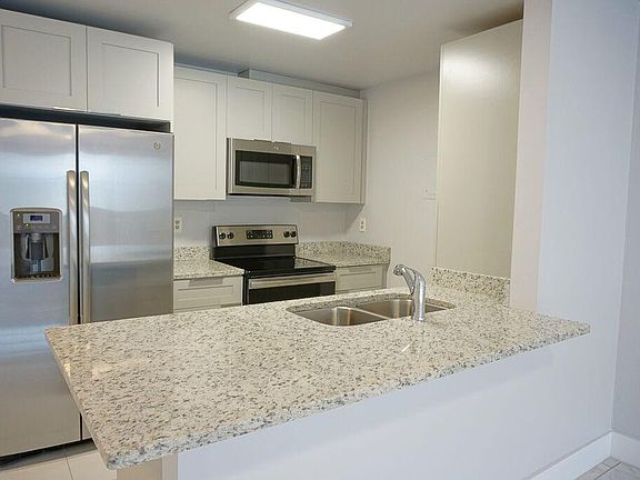 2nd image of 8873 Fontainebleau Blvd APT 201-A