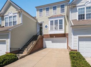 51 Avalon Ct, Doylestown, PA 18901