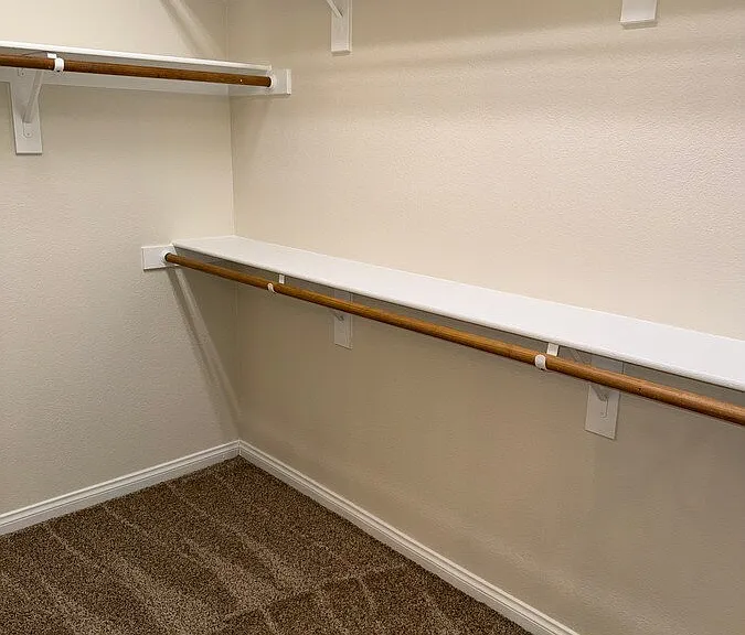 8475 Regal Hills Ct — Photo 16