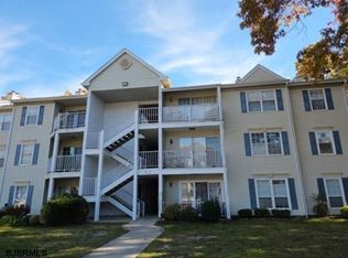 96 Iroquois Dr #18, Galloway, NJ 08205