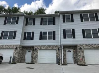 321 E Shaffer Rd APT B, Aliquippa, PA 15001