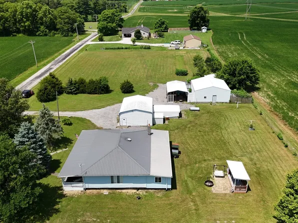 908 W 1150 S, Ladoga, IN 47954