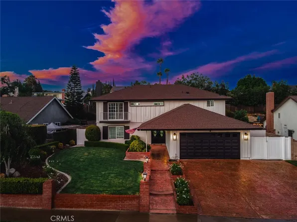 335 Buttonwood Dr, Brea, CA 92821