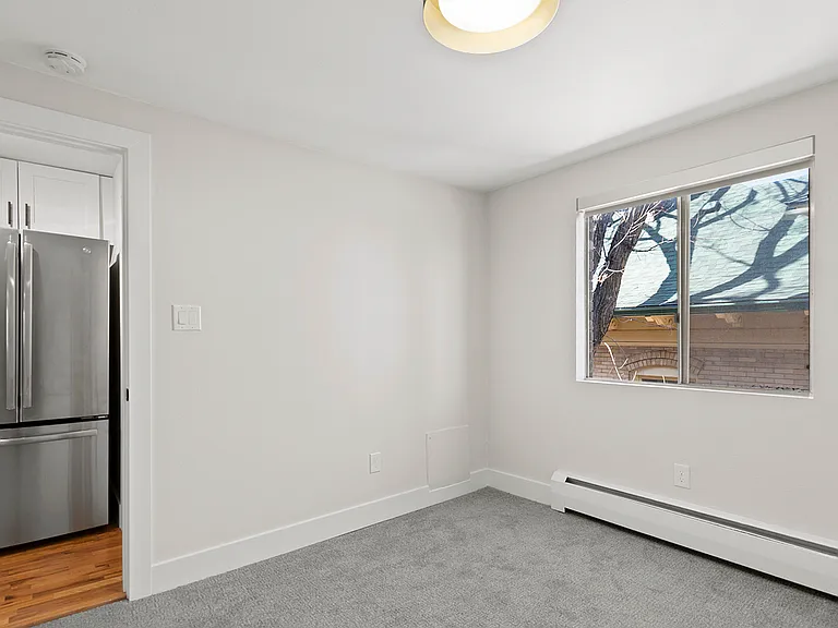 Franklin Flats — Photo 12