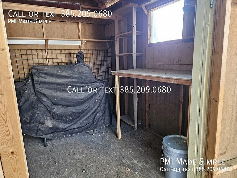 512 E Hawthorne Ave — Photo 29
