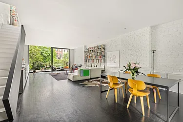 394 6th Street, #2
