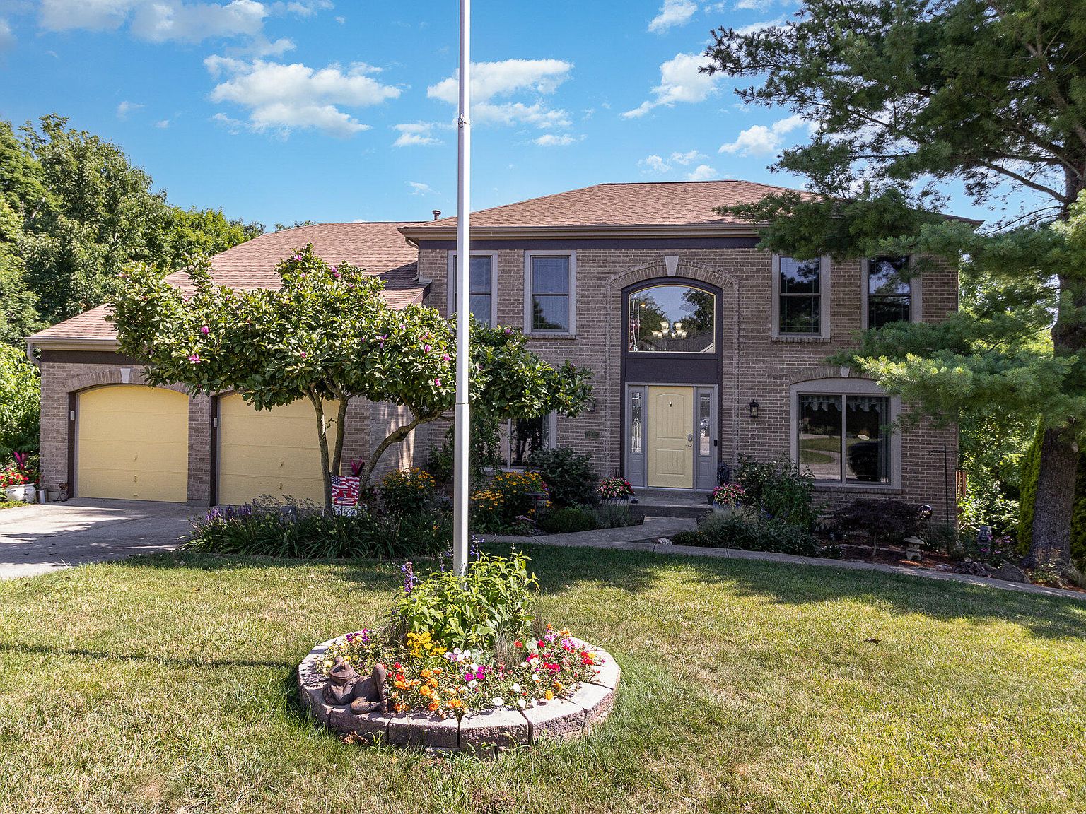 2202 Parkrun Ct, Hebron, KY 41048 MLS 616816 Zillow