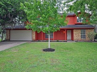 204 Cedar Ct, Richwood, TX 77531