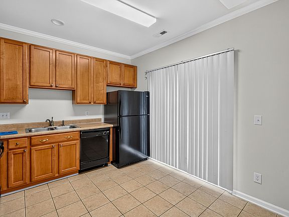 3rd image of 11711 Coppergate Dr Unit 101