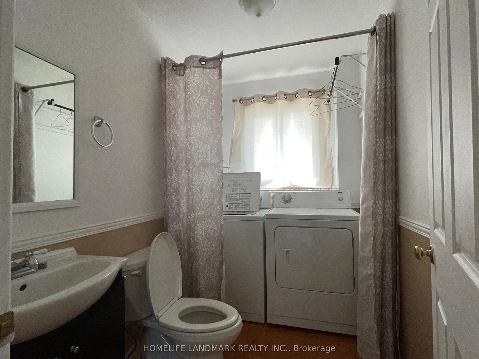 4 bed, $2,500 — Photo 4