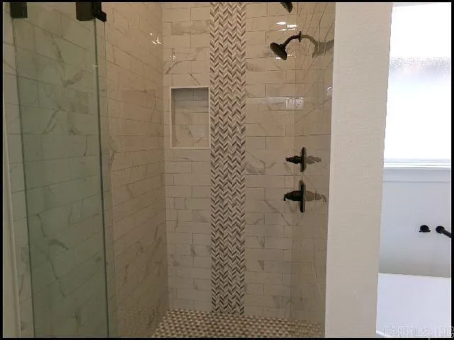73 Tournay Cir — Photo 21