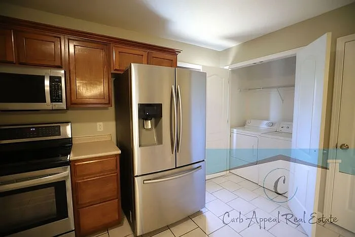 1007 Belt St #2 — Photo 11