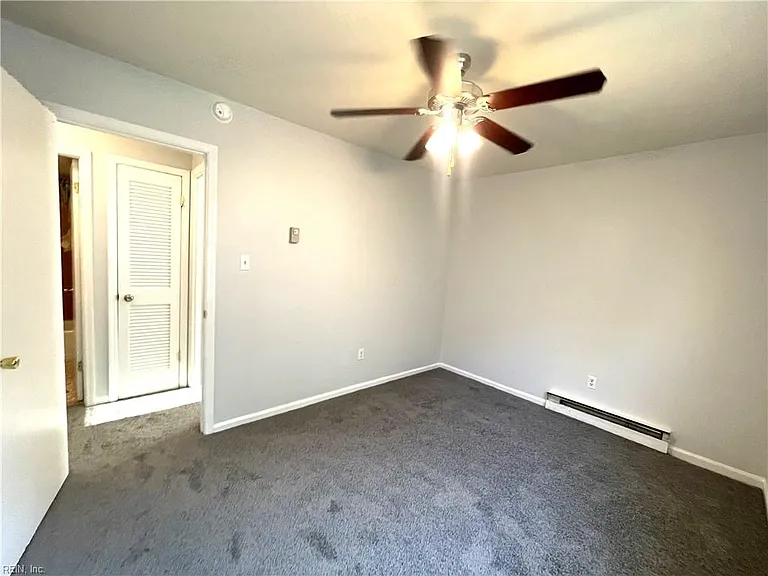 243 Maryland Ave #A — Photo 16
