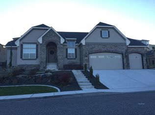 1641 Meadow Hills Dr, Richland, WA