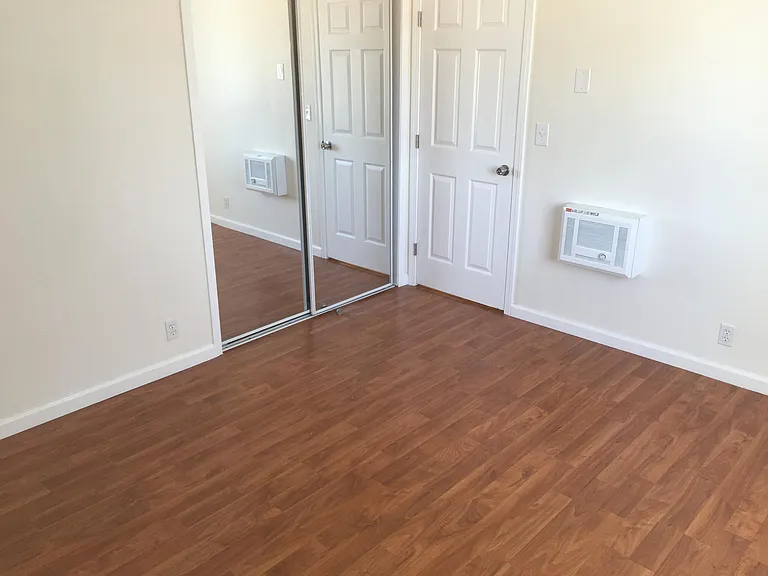 5929 Laurel Canyon Blvd #8 — Photo 11