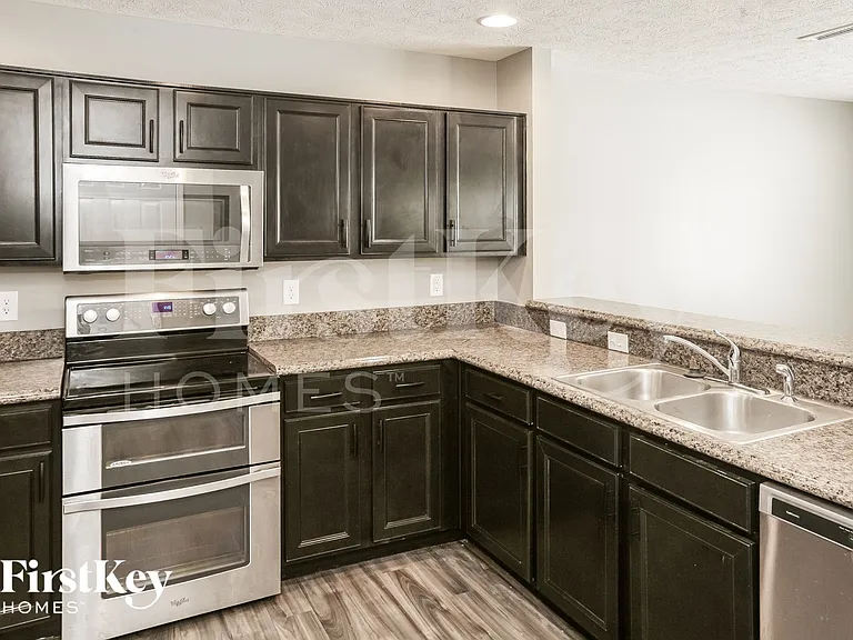 5773 Weeping Willow Pl — Photo 7