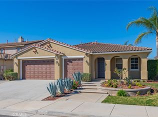 14211 Pintail Loop, Corona, CA 92880