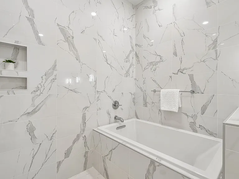 540 Helmsman St #1222 — Photo 30