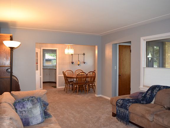 4th image of 1759 Margaret Ave SE