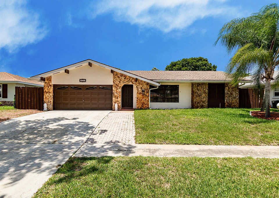1st image of 2345 Gabriel Ln