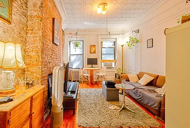 419 East 9th Street