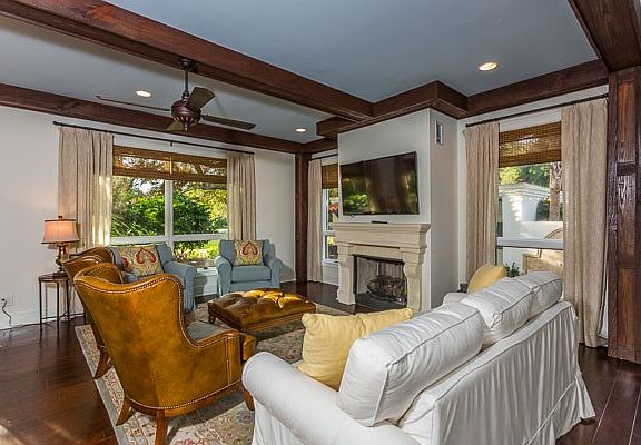 3rd image of 902 River Club Dr