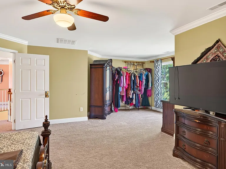 212 Prescott Dr — Photo 36