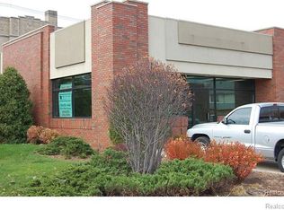 470 Eureka Rd, Wyandotte, MI 48192