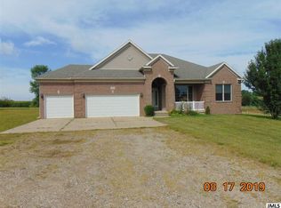 1022 Fishville Rd, Grass Lake, MI 49240