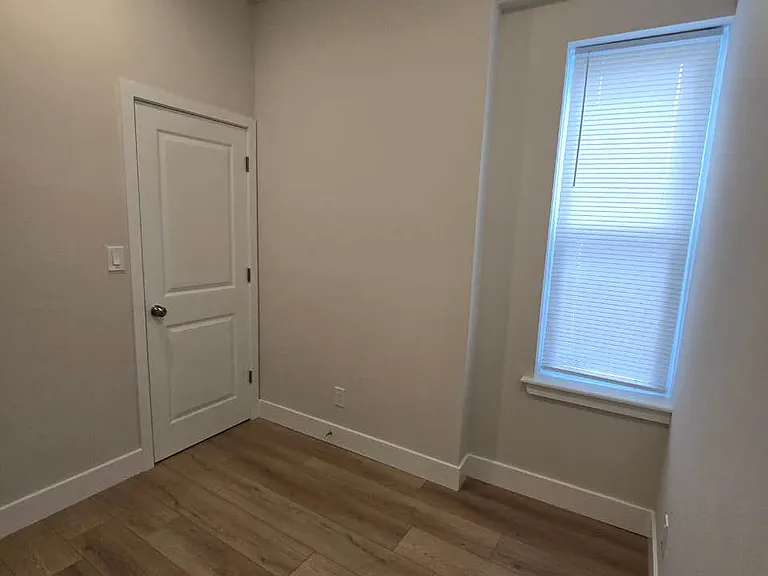 bedroom2