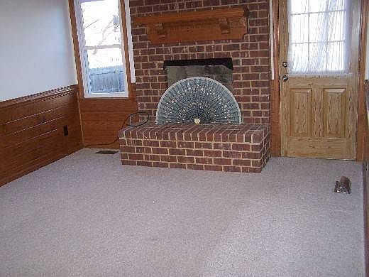 3rd image of 801 Brandermill Dr