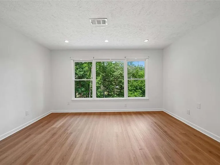 5132 Willow Point Pkwy — Photo 21