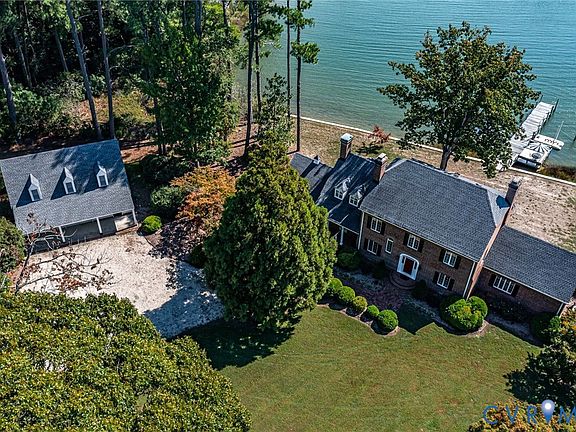 2nd image of 430 Harveys Neck Rd