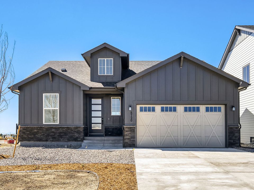 8720 San Diego - Front Elevation