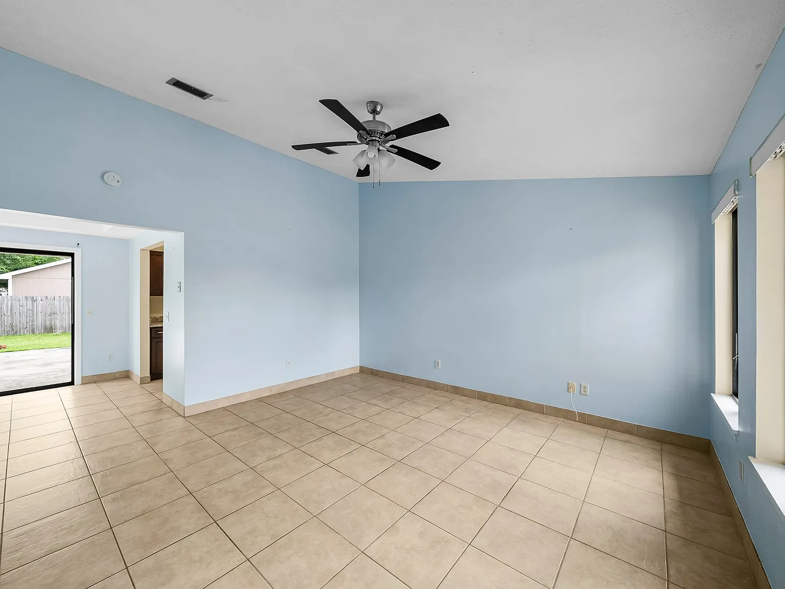 7750 Betty Louise Drive - 1 — Photo 2
