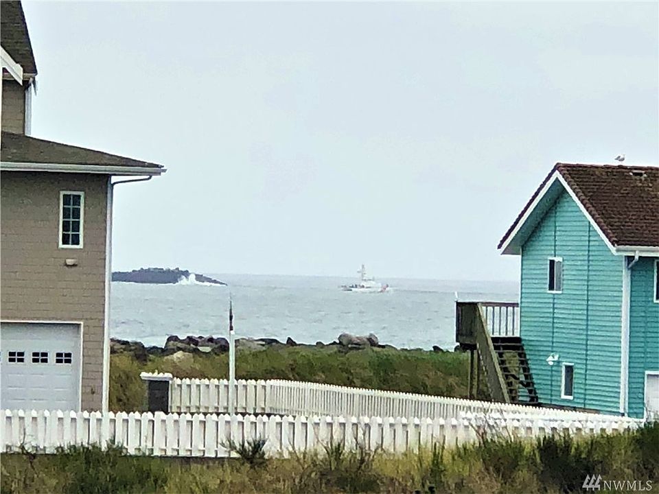 1st image of 1416 Pebble Ct SW