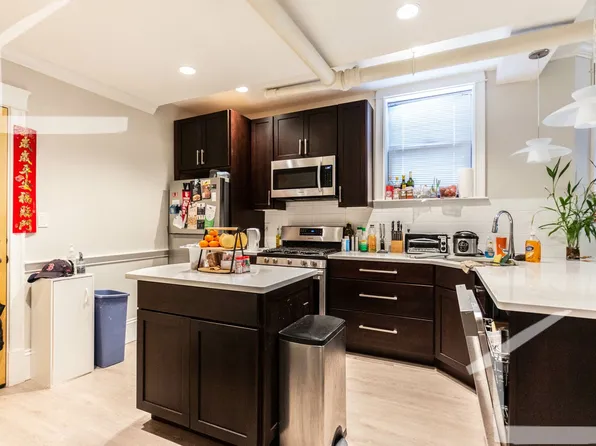 1342 Commonwealth Ave #B, Allston, MA 02134