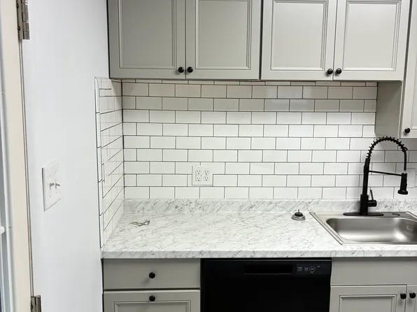 5 Ross St #5B, Kingston, PA 18704